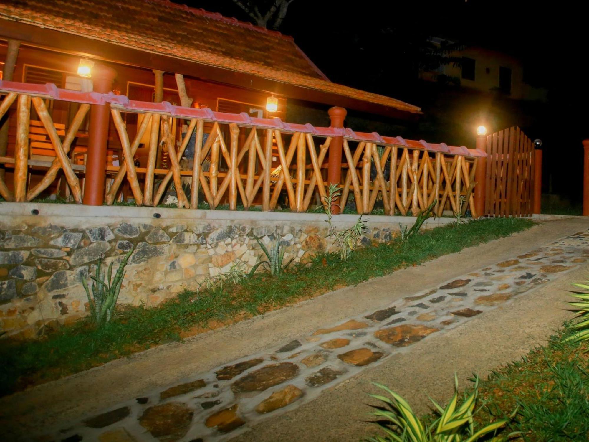 Blue Ocean Tree House Hiriketiya Villa Dickwella Exterior photo