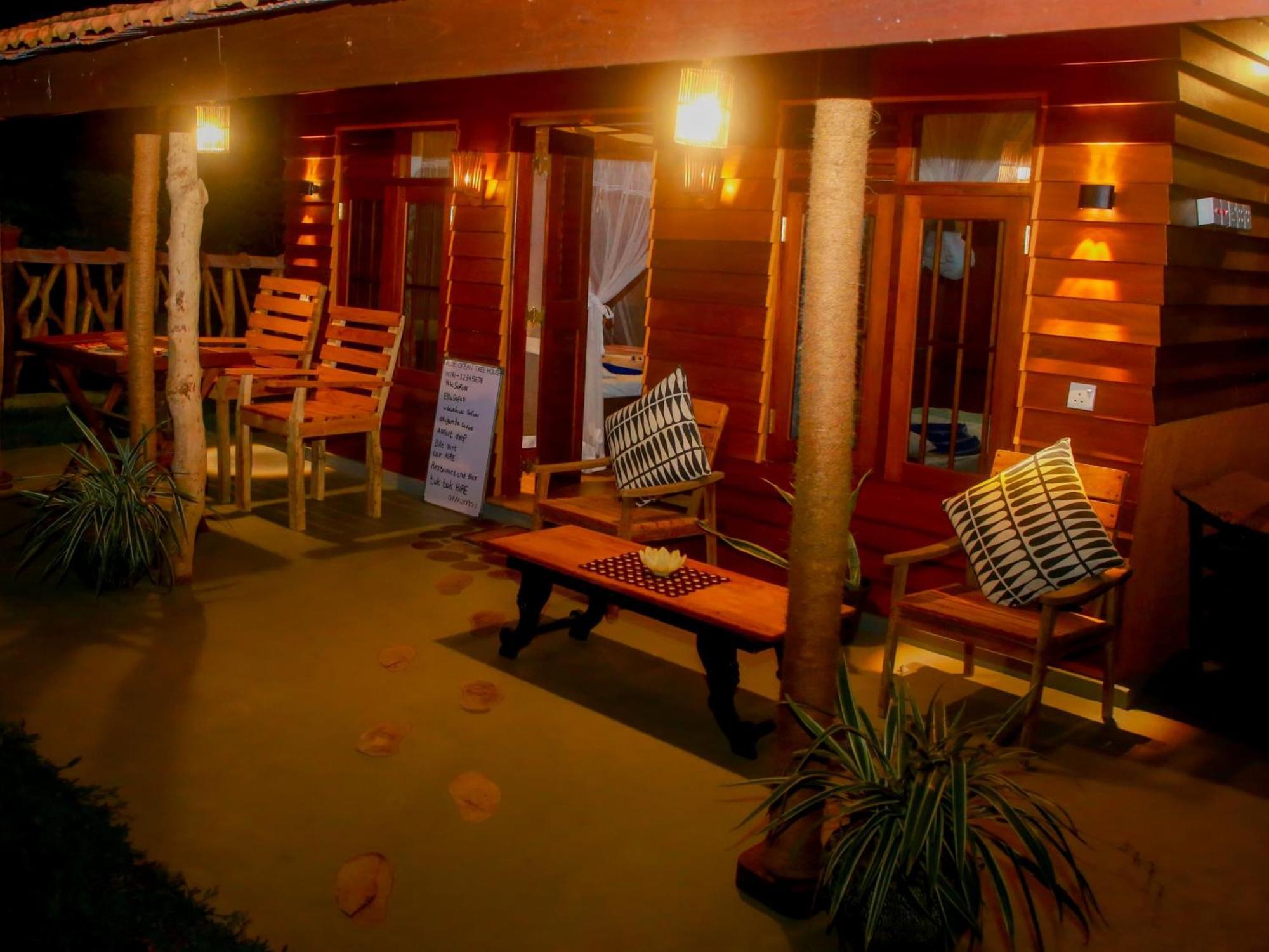 Blue Ocean Tree House Hiriketiya Villa Dickwella Exterior photo