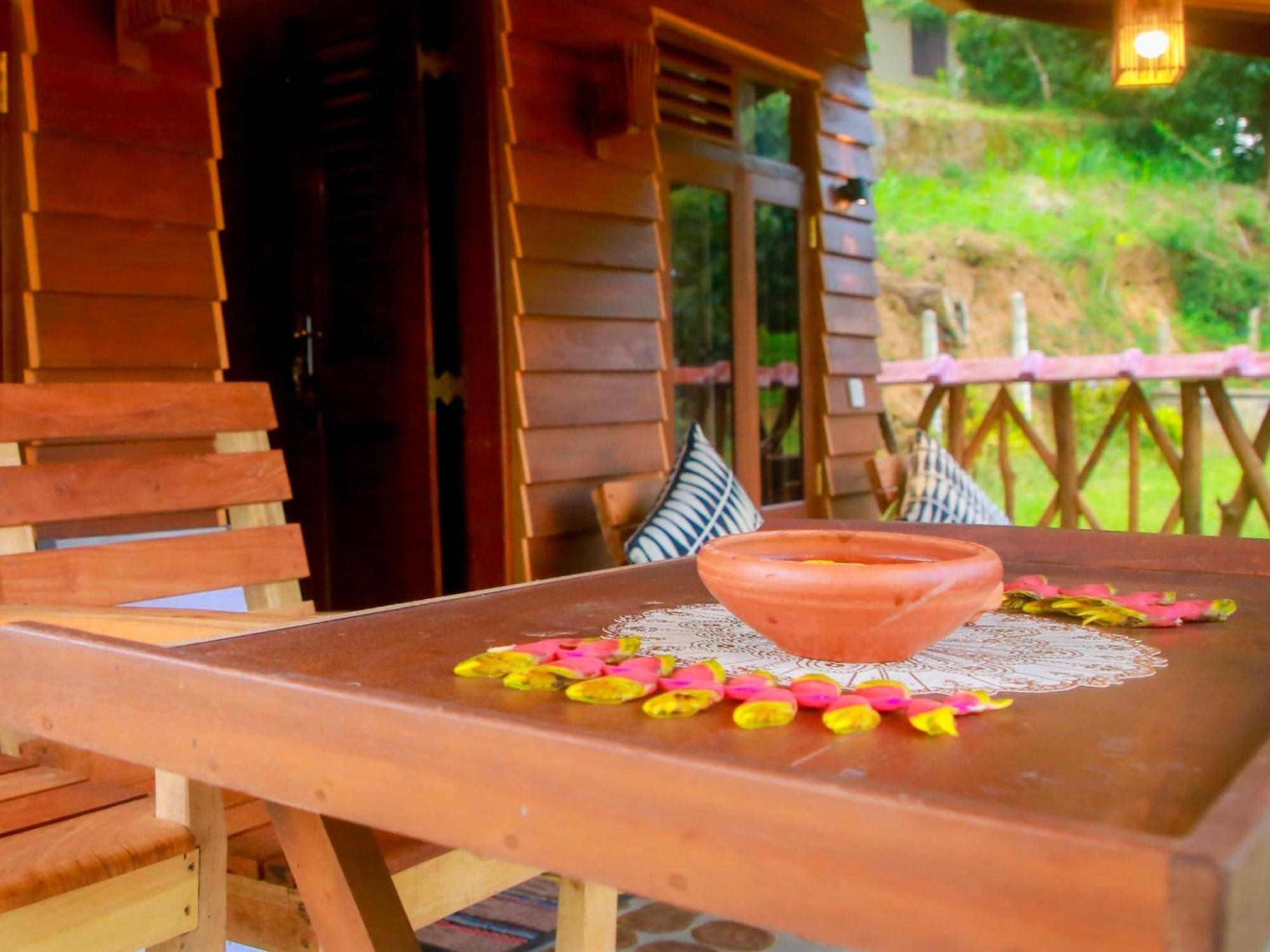 Blue Ocean Tree House Hiriketiya Villa Dickwella Exterior photo